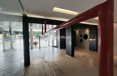 Ponto comercial para alugar no Bom Pastor, Divinópolis 