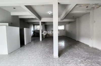 Ponto comercial para alugar no Levindo Paula Pereira, Divinópolis 