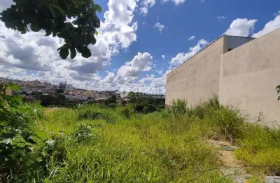 Terreno comercial para alugar no Rancho Alegre, Divinópolis 