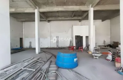 Ponto comercial para alugar no Santa Rosa, Divinópolis 