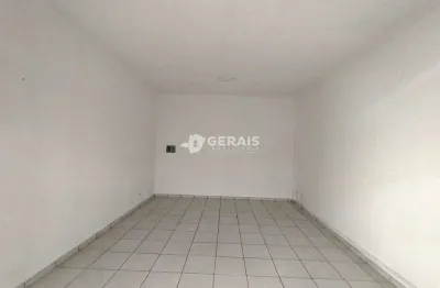 Ponto comercial para alugar no Bom Pastor, Divinópolis 
