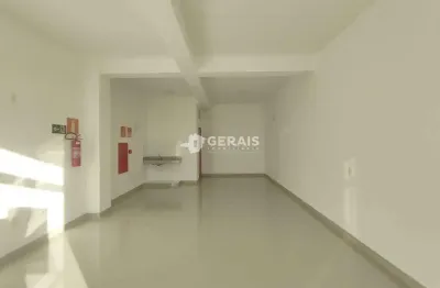 Ponto comercial para alugar no Liberdade, Divinópolis 