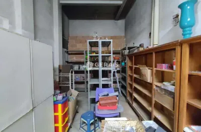 Ponto comercial para alugar no Centro, Divinópolis 