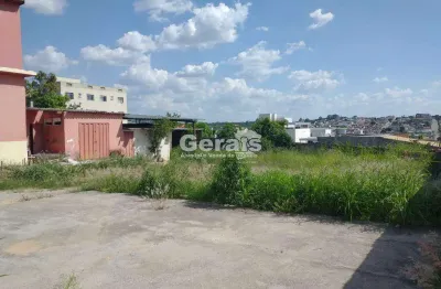 Terreno comercial para alugar no Davanuze, Divinópolis 