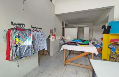 Ponto comercial para alugar no São José, Divinópolis 