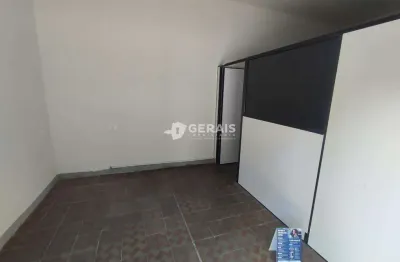 Ponto comercial para alugar no Centro, Divinópolis 