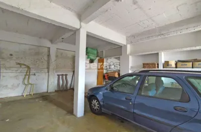 Ponto comercial para alugar no Catalão, Divinópolis 