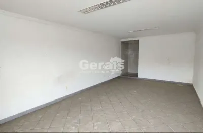 Ponto comercial para alugar no Santa Clara, Divinópolis 