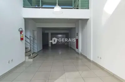 Ponto comercial para alugar no Santa Clara, Divinópolis 