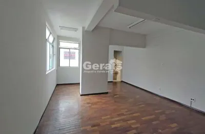 Sala comercial para alugar no Centro, Divinópolis 