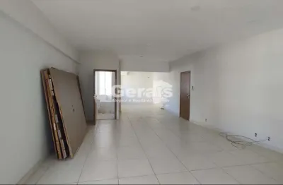 Sala comercial para alugar no Centro, Divinópolis 