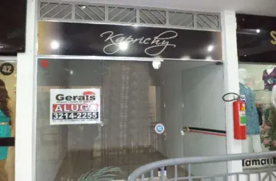 Ponto comercial para alugar no Santa Clara, Divinópolis 