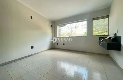Sala comercial para alugar no Centro, Divinópolis 