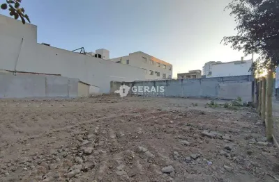 Terreno comercial para alugar no Santa Clara, Divinópolis 