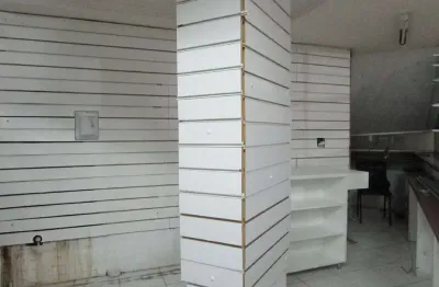 Ponto comercial para alugar no Bom Pastor, Divinópolis 