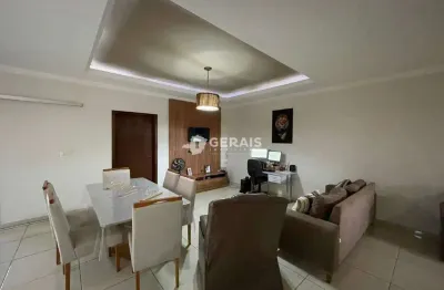 Casa à venda, 3 quartos, 1 suíte, 2 vagas, residencial lagoa dos mandarins - divinópolis/mg
