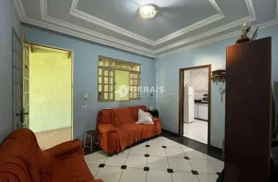Casa à venda, 3 quartos, 4 vagas, sao judas tadeu - divinópolis/mg