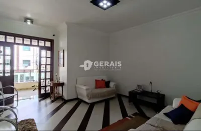 Casa à venda, 3 quartos, 1 suíte, 6 vagas, bom pastor - divinópolis/mg