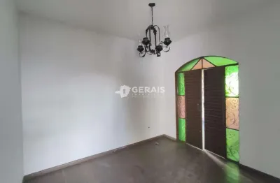 Casa à venda, 6 quartos, 2 suítes, 1 vaga, niterói - divinópolis/mg