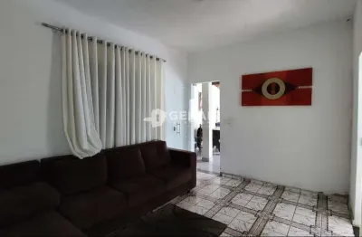 Casa à venda, 3 quartos, 2 vagas, manoel valinhas - divinópolis/mg