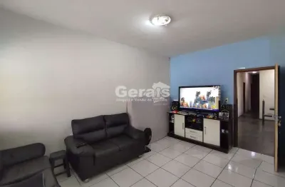 Casa à venda, 4 quartos, 1 suíte, 2 vagas, bom pastor - divinópolis/mg