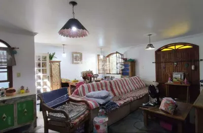 Casa à venda, 3 quartos, 1 suíte, 2 vagas, catalão - divinópolis/mg