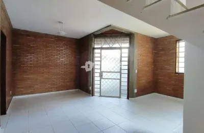 Casa para aluguel, 3 quartos, 1 suíte, 2 vagas, esplanada - divinópolis/mg