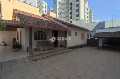 Casa à venda, 3 quartos, 1 suíte, 7 vagas, centro - divinópolis/mg