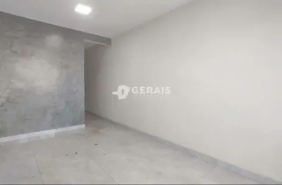Casa à venda, 2 quartos, 1 suíte, 2 vagas, juza fonseca - divinópolis/mg