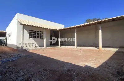 Casa à venda, 3 quartos, 1 suíte, 2 vagas, chanadour - divinópolis/mg