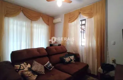 Casa à venda, 3 quartos, 1 suíte, 4 vagas, ipiranga - divinópolis/mg