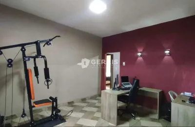 Casa à venda, 3 quartos, 2 suítes, 3 vagas, icarai - divinópolis/mg