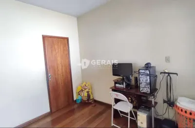 Casa à venda, 4 quartos, 4 vagas, nossa senhora da conceição - divinópolis/mg