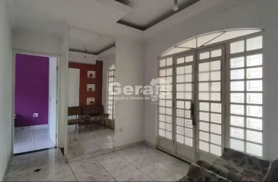 Casa à venda, 7 quartos, 2 vagas, porto velho - divinópolis/mg