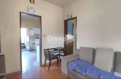 Casa com 3 quartos à venda no Centro, Divinópolis 