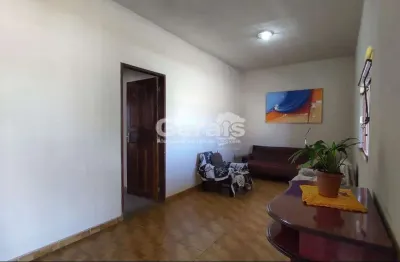Casa à venda, 2 quartos, 1 vaga, serra verde - divinópolis/mg