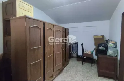 Casa à venda, 2 quartos, 1 vaga, centro - divinópolis/mg
