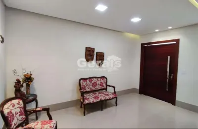 Casa à venda, 3 quartos, 1 suíte, 3 vagas, santa rosa - divinópolis/mg