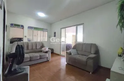 Casa à venda, 4 quartos, 4 vagas, das oliveiras - divinópolis/mg