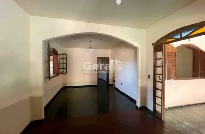 Casa à venda, 3 quartos, 1 suíte, 3 vagas, são josé - divinópolis/mg