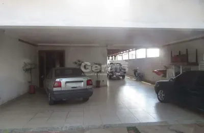 Casa à venda, 3 quartos, 6 vagas, niterói - divinópolis/mg