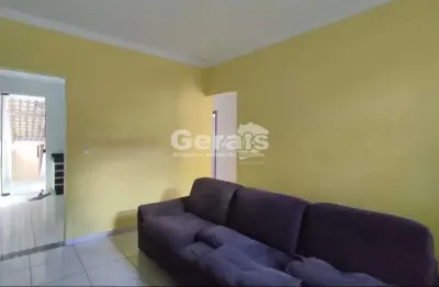 Casa à venda, 3 quartos, 1 suíte, 2 vagas, nova holanda - divinópolis/mg
