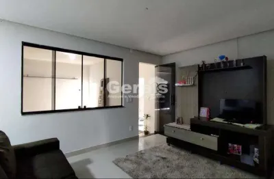 Casa à venda, 4 quartos, 1 suíte, 3 vagas, santa tereza - divinópolis/mg