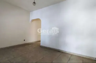 Casa à venda, 4 quartos, 1 suíte, 3 vagas, centro - divinópolis/mg