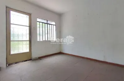 Casa comercial à venda, 4 quartos, 2 vagas, danilo passos - divinópolis/mg
