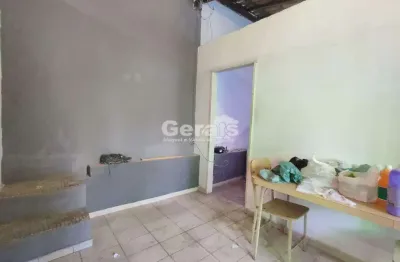 Casa à venda, 1 quarto, 2 vagas, danilo passos - divinópolis/mg