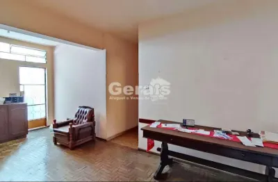 Casa com loja à venda, 4 quartos, 1 suíte, 2 vagas, centro - divinópolis/mg