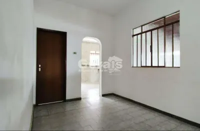 Casa à venda, 3 quartos, 1 suíte, 2 vagas, santa lúcia - divinópolis/mg
