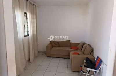 Casa à venda, 2 quartos, 1 vaga, campina verde - divinópolis/mg