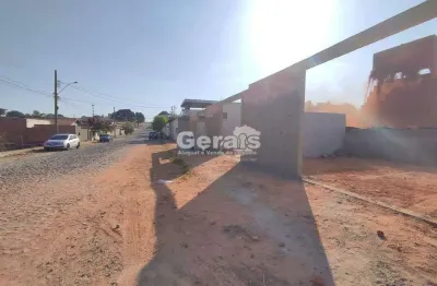 Casa à venda, 3 quartos, 1 suíte, 1 vaga, padre eustaquio - divinópolis/mg